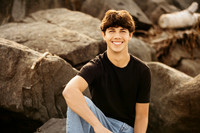 Mateo:: Senior